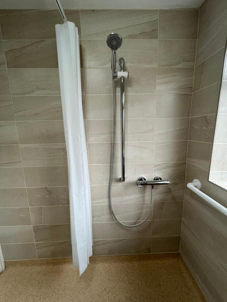 Luxury Super King Bed Stratford-upon-Avon